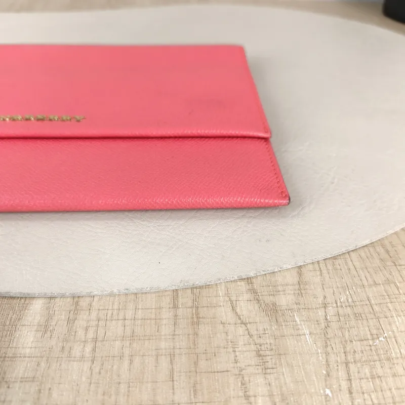 BURBERRY Clutch Clutch Pink Calfskin 22.5*15.5 — detail view 1 of 10