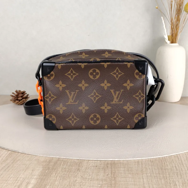 Louis Vuitton Crossbody Bag SOFT TRUNK Box Monogram PV Cmini18.5 × 8 × 13 cm — cover view 5 of 5
