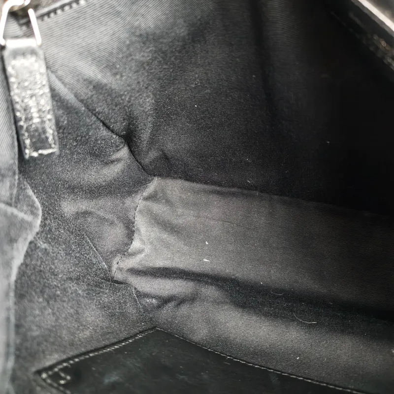 SAINT LAURENT Crossbody Bag Niki D Waxed Leather Calfskin Large 32 × 9 × 23 cm — detail view 2 of 13