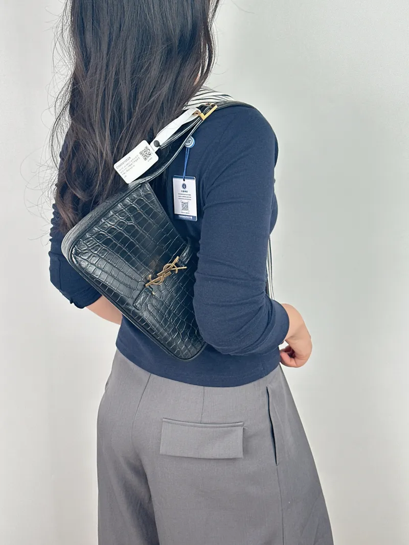 SAINT LAURENT Shoulder Bag LE 5 À 7 Black Calfskin Small23 × 6.5 × 16 cm — on-model view 1 of 2