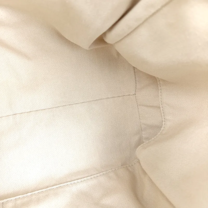 Chanel Shoulder Bag White 38 × 19 × 29.5 cm — detail view 7 of 15
