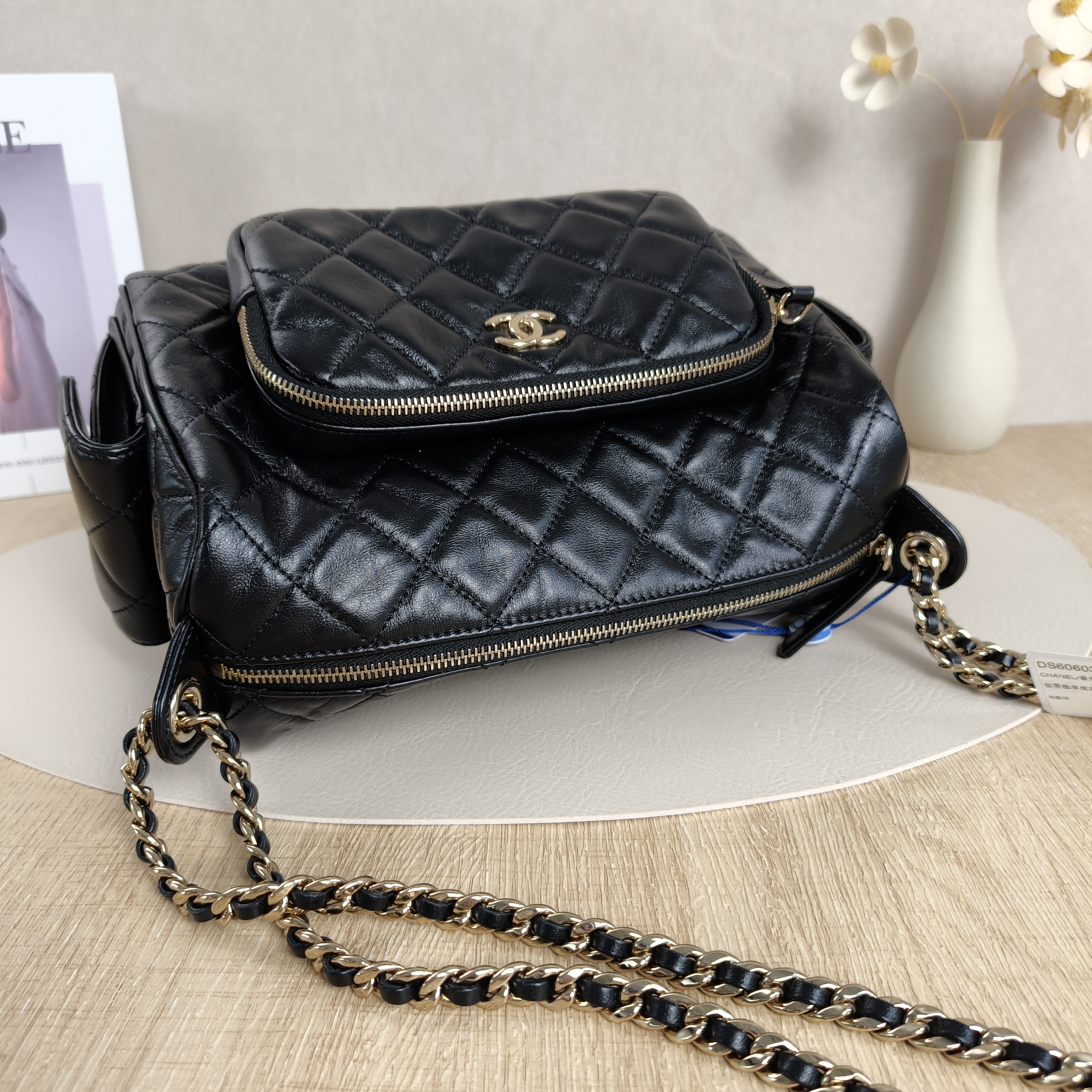 Chanel Crossbody Bag24k Camera Bag Black Lambskin24 × 17 × 18 cm — cover view 2 of 10