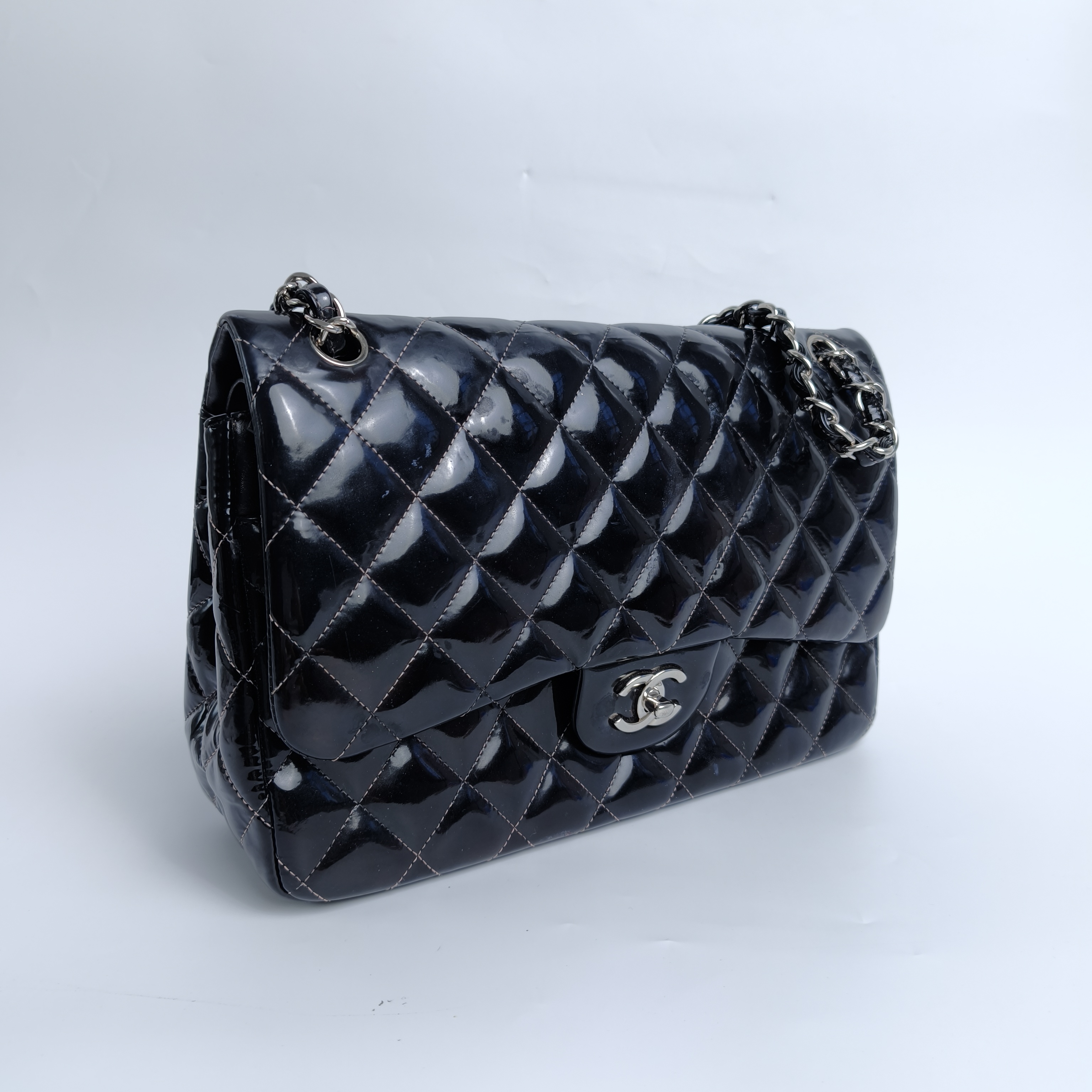 Chanel Crossbody Bag Classic Flap Jumbo CF Jumbo Black Patent Leather Large30 × 10 × 19.5 cm — cover view 8 of 17