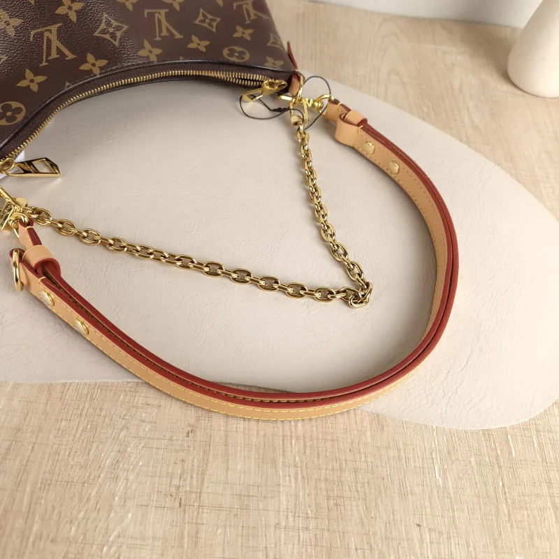 Louis Vuitton Crossbody Bag Boulogne PVC Small 26 × 9.5 × 16 cm — detail view 6 of 9