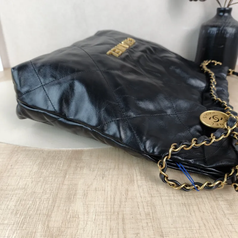 Chanel Shoulder Bag 22Bag Black CC alfskin Small 35 × 7 × 37 cm — detail view 12 of 12