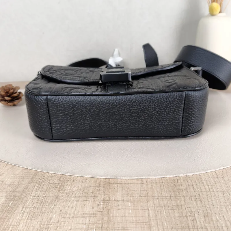 DIOR Crossbody Bag Black Calfskin Small 23 × 6 × 17.5 cm — cover view 5 of 5