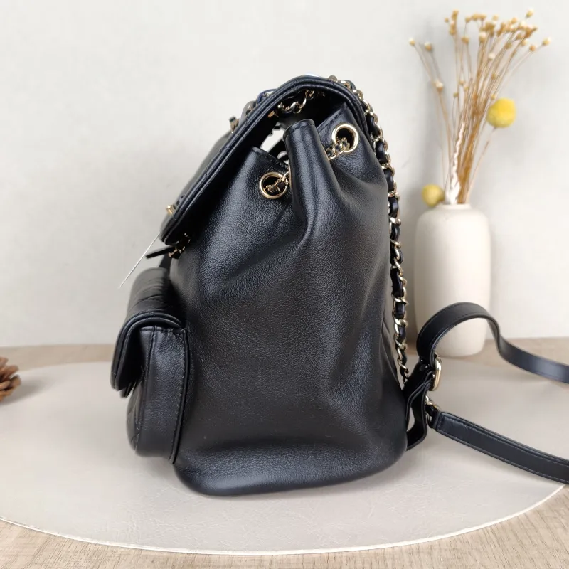 Chanel Backpack Duma Black Grained Calfskin Large21 × 13 × 23 cm — detail view 8 of 13