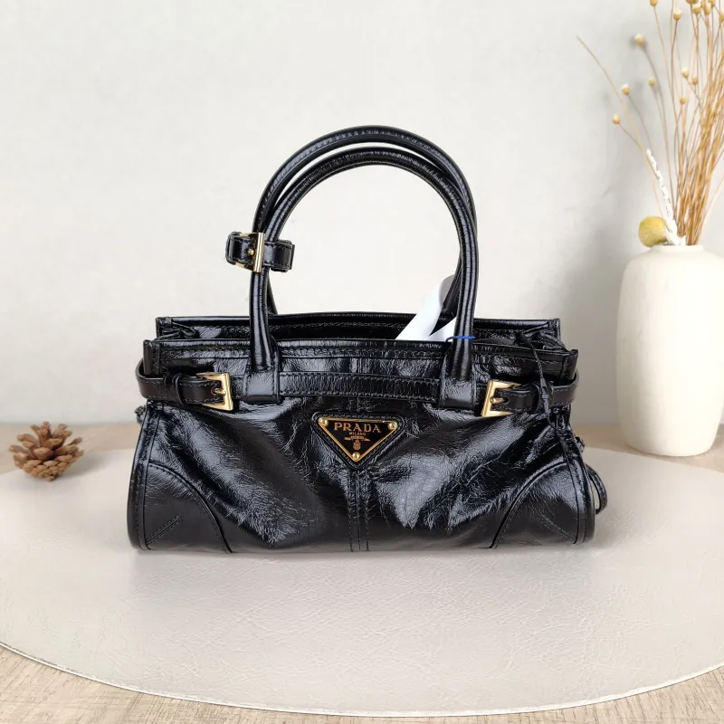 PRADA Shoulder Bag Bonnie Soft Lux Black Waxed Leathermini23.5 × 9 × 12 cm