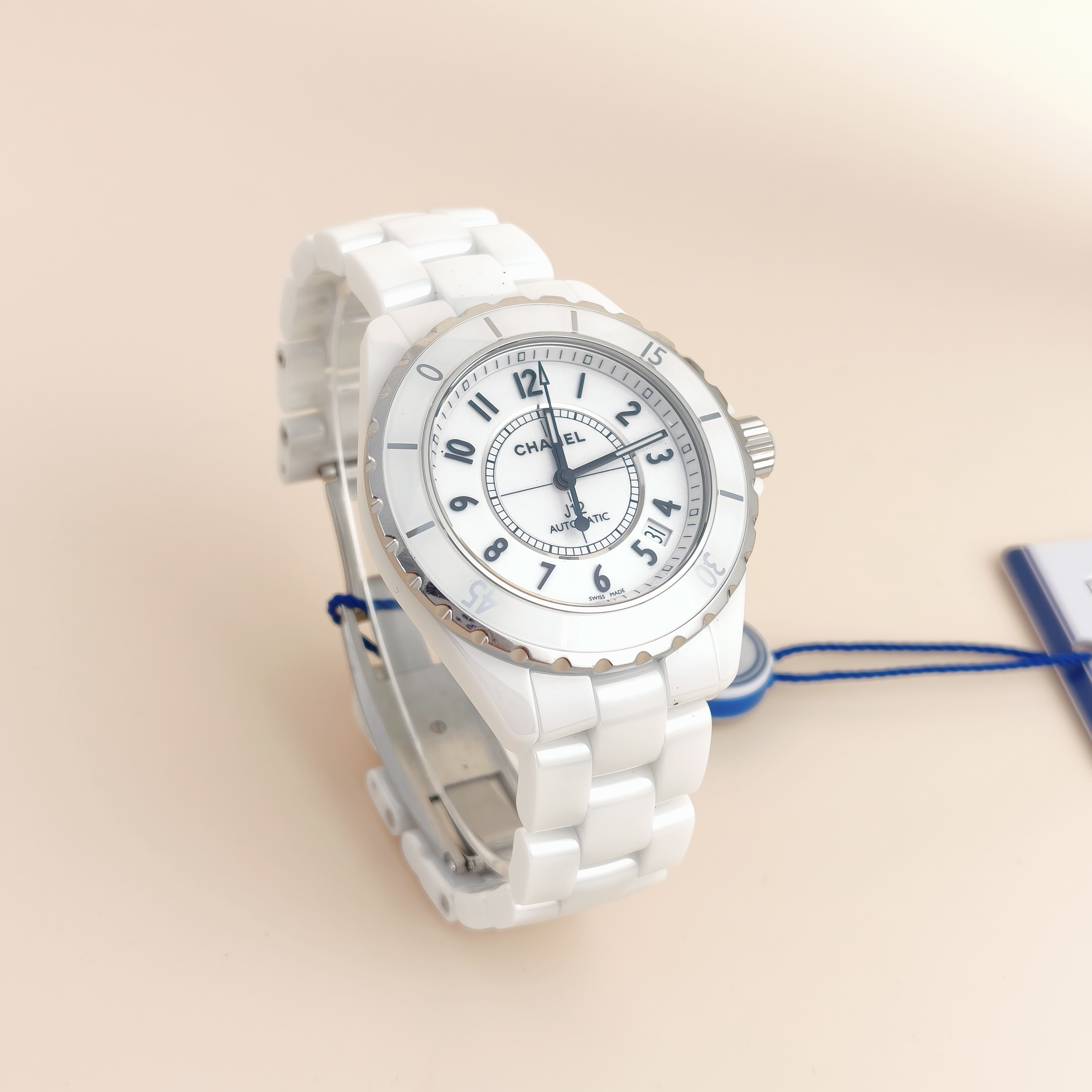Chanel Watch J12Collection Watch White One Size40mm — cover view 5 of 8