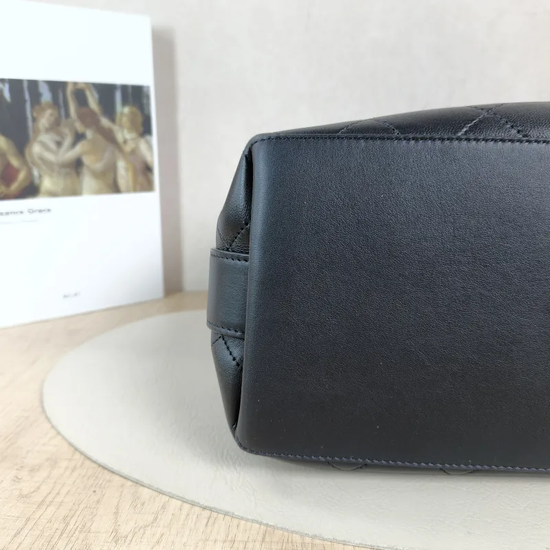 Chanel Shoulder Bag Bucket Bag Black Lambskin One Size 23 × 13 × 23 cm — detail view 11 of 13