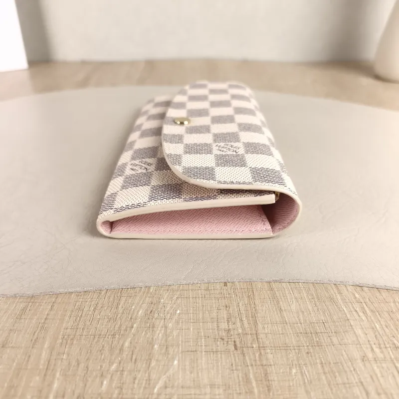 Louis Vuitton Wallet Edition Wallet PVC One Size 19 × 2 × 10 cm — detail view 7 of 10