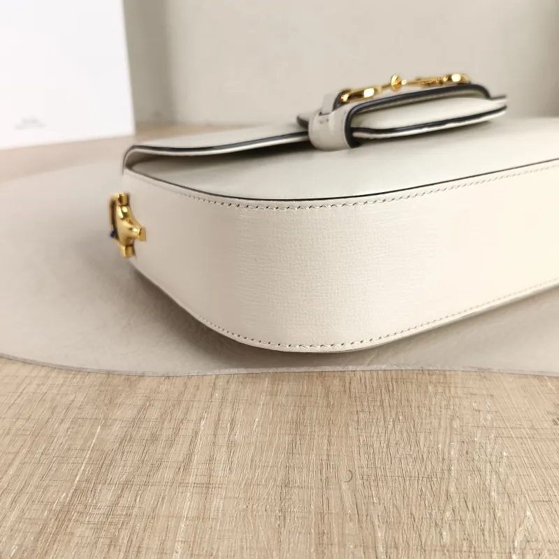 GUCCI Crossbody Bag Horsebit 1955 Horsebit Small White Calfskin Small 20.5 × 5 × 14.5 cm — detail view 2 of 8