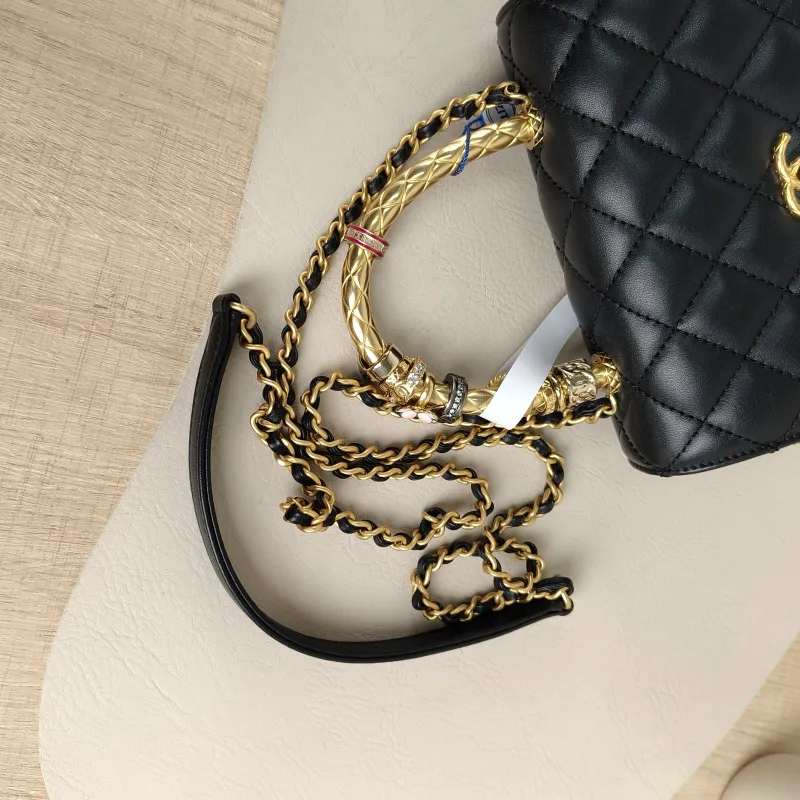 Chanel Crossbody Bag Coco Handle​Black Calfskinmini19 × 9 × 13 cm — detail view 8 of 13