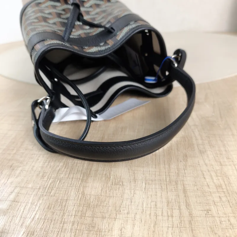 GOYARD Crossbody Bag Petit Flot Black ine Canvas Mini 12 × 10 × 17.5 cm — detail view 3 of 11