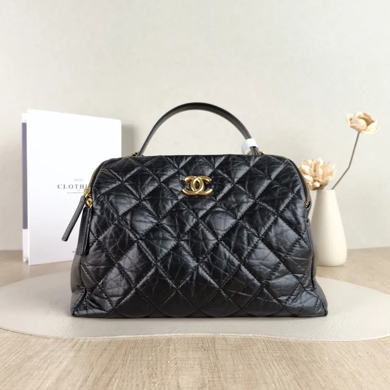 Chanel Crossbody Bag Crossbody Bag Black Calfskin One Size 27 × 16 × 20 cm