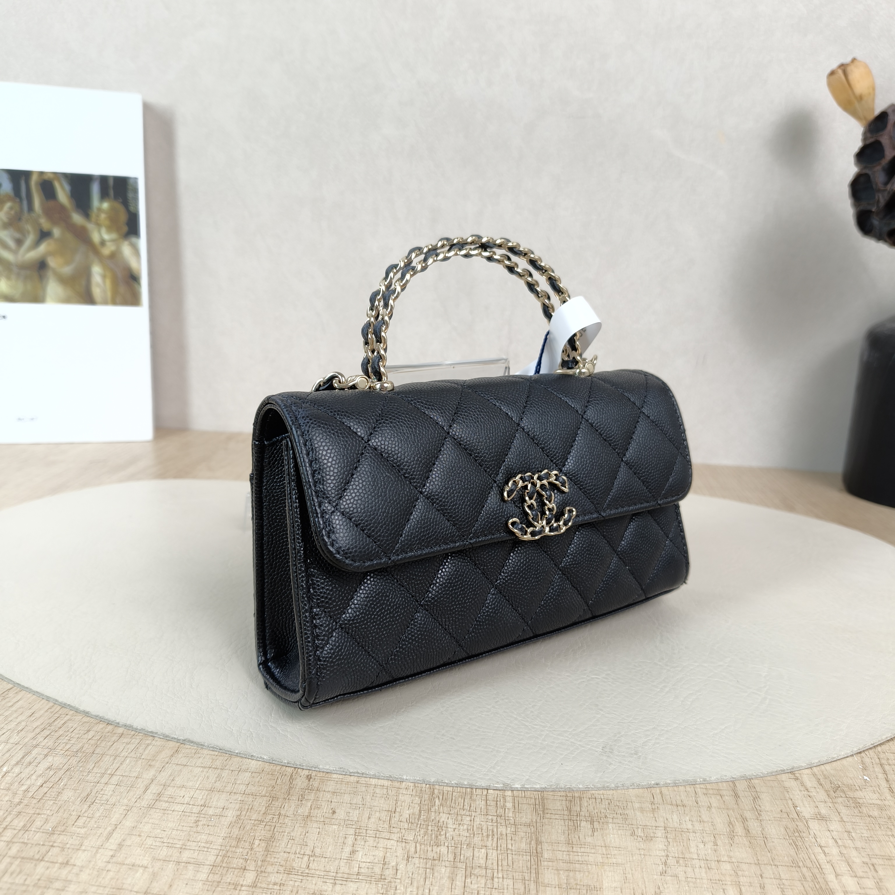 Chanel Crossbody Bag kelly Black Grained Calfskin One Size18 × 4.5 × 10 cm — cover view 4 of 6