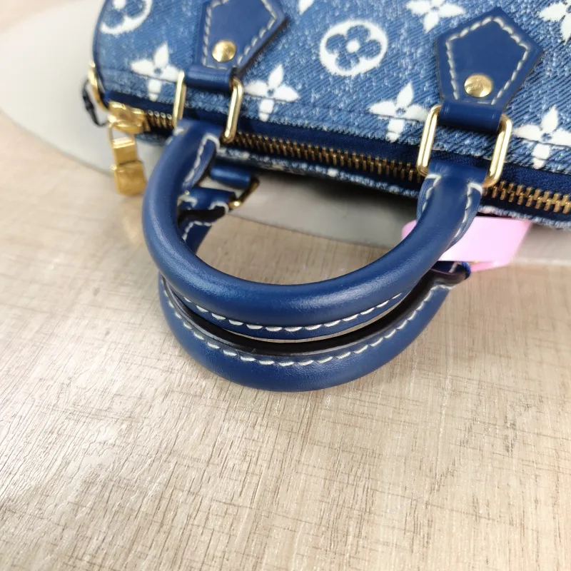 Louis Vuitton Crossbody Bag Speedy Nano Blue nano 16 × 7.5 × 10 cm — detail view 5 of 10