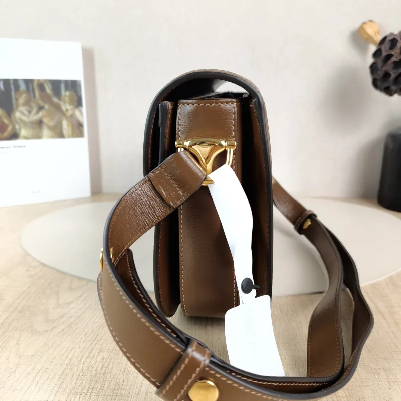 GUCCI Shoulder Bag Horsebit 1955 Horsebit Medium Monogram PVC Medium25 × 8 × 18 cm — detail view 2 of 13