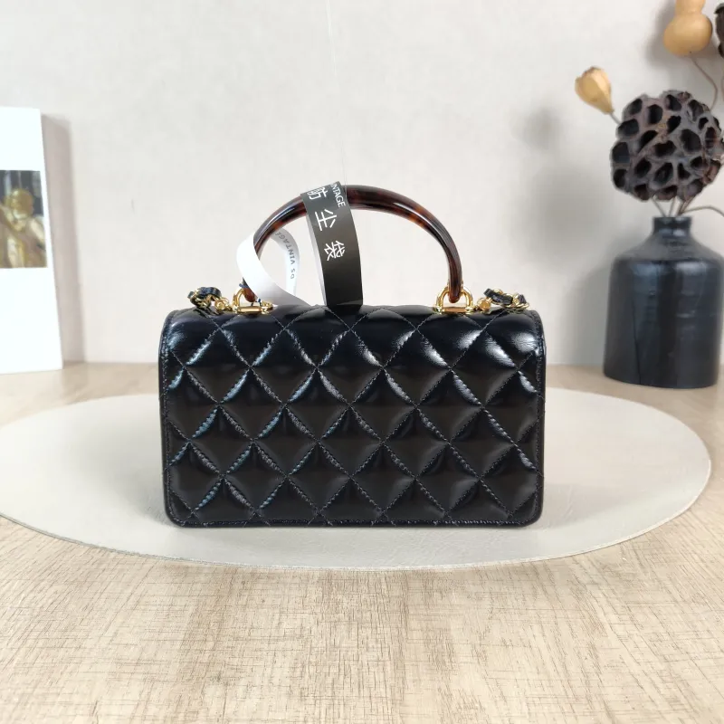 Chanel Crossbody Bag woc Black Waxed Leather One Size19 × 7 × 11 cm — cover view 2 of 5