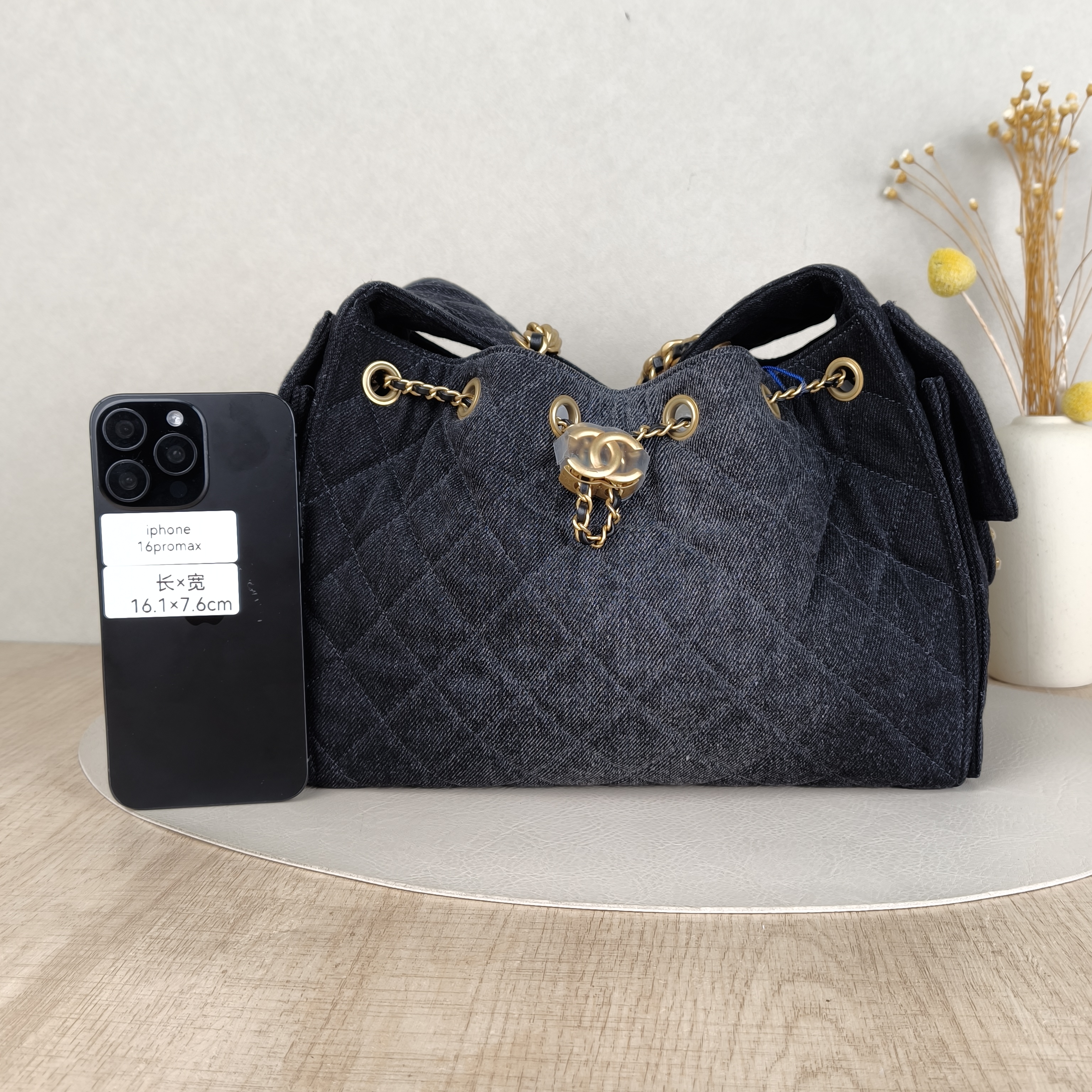 Chanel Shoulder Bag25Bag Grey Small26 × 14 × 30 cm — cover view 5 of 5