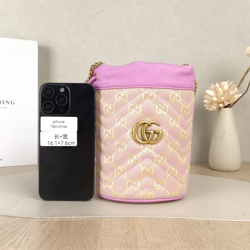 GUCCI Crossbody Bag GG Marmont Marmont Bucket Bag Canvas Calfskin mini14 × 13 × 17 cm — cover view 3 of 5