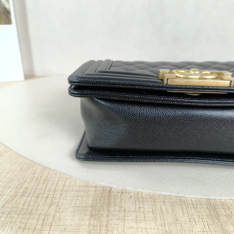 Chanel Crossbody Bag Le Boy​ Black Grained Calfskin Small 20.5 × 8.5 × 12 cm 25 — detail view 6 of 11