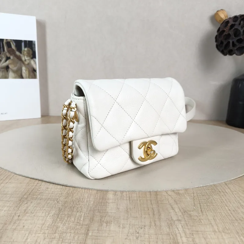 Chanel Crossbody Bag Classic Flap Mini CF Mini White Grained Calfskin Mini 17 × 6 × 12.5 cm — cover view 3 of 6