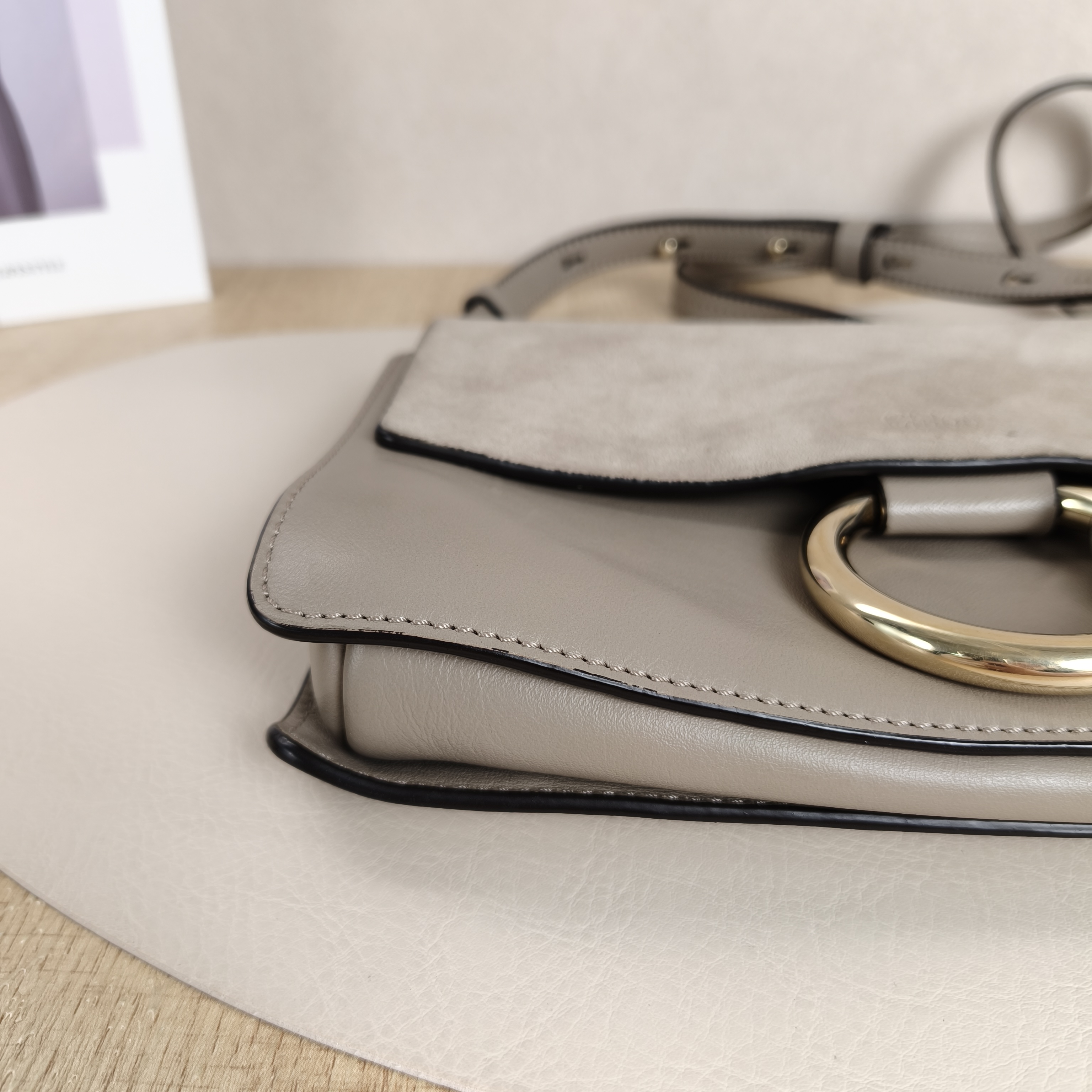 Chloé Shoulder Bagfaye Crossbody Bag Grey Suede 24 × 4 × 15 cm — cover view 8 of 10