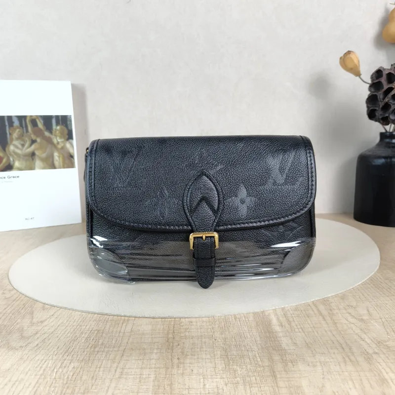 Louis Vuitton Crossbody Bag Diane Baguette Bag Black Empreinte Embossed Calfskin Monogram Small24 × 9 × 15 cm