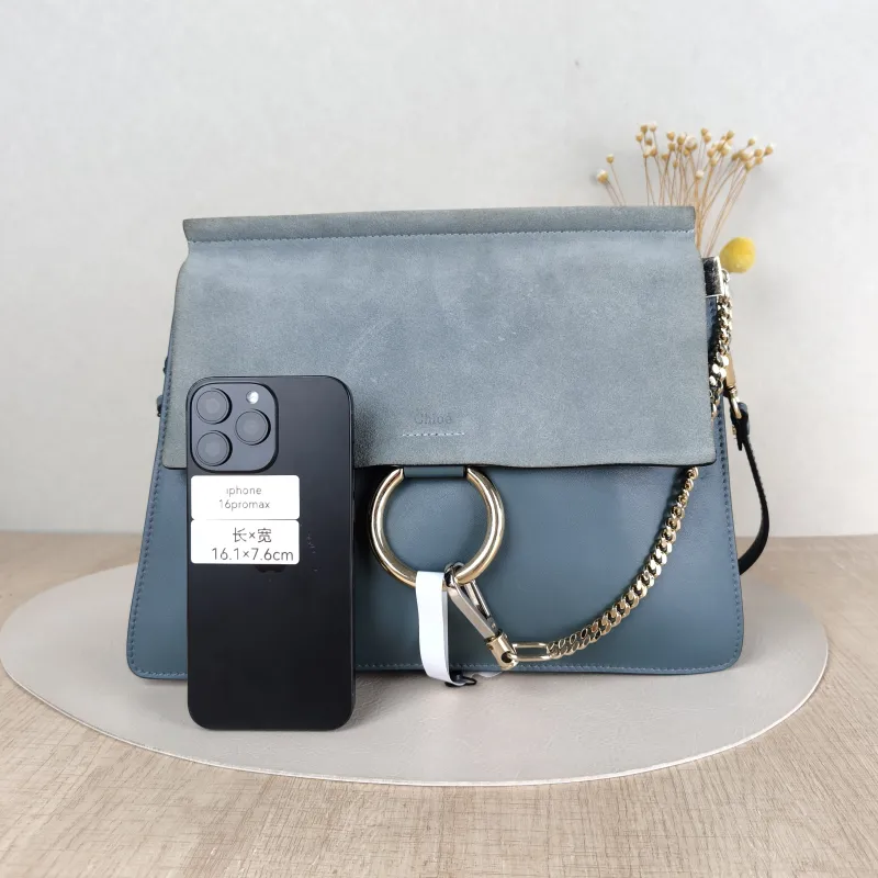 Chloé Shoulder Bag faye Crossbody Bag Grey Suede One Size 32 × 2 × 21.5 cm — cover view 3 of 5