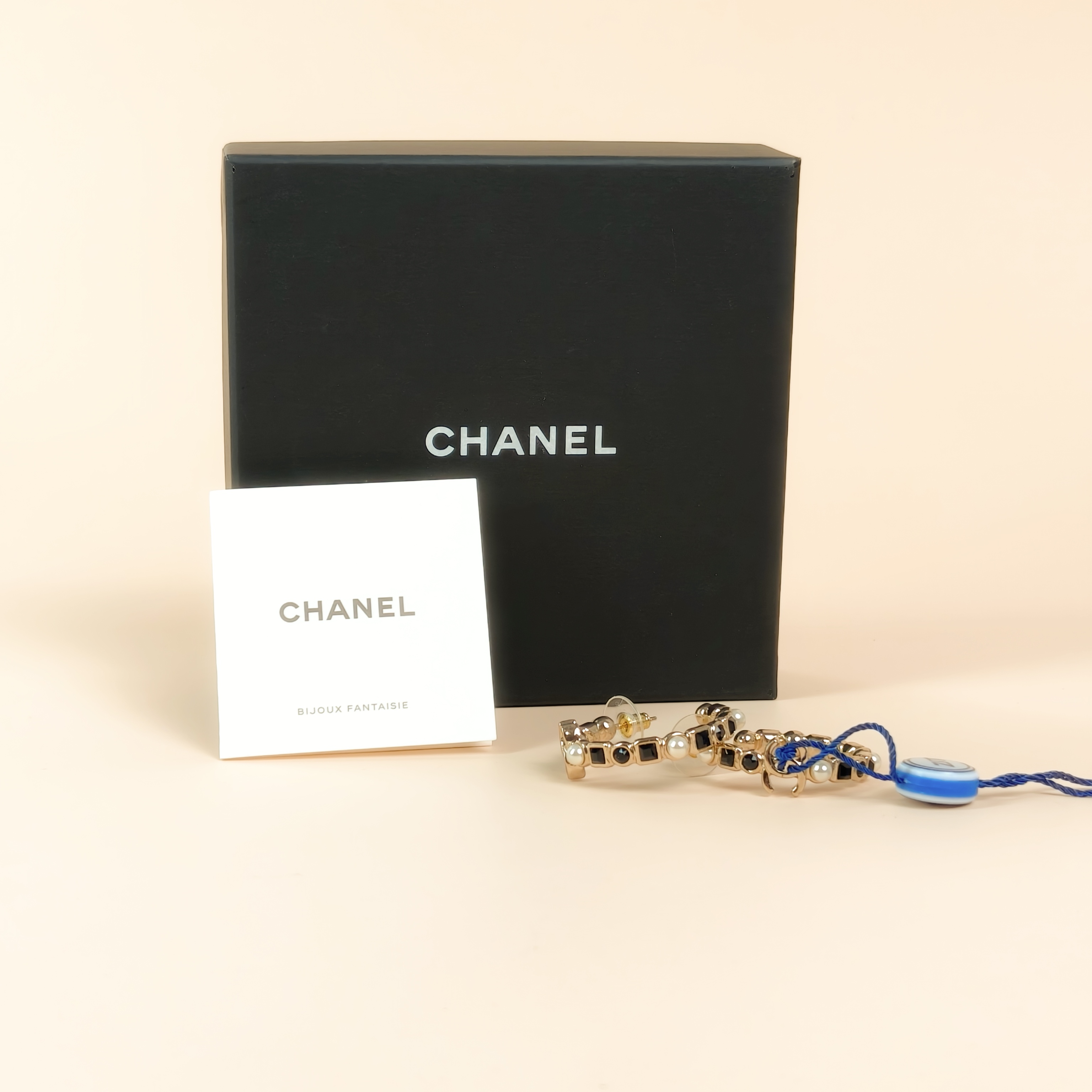 Chanel Earrings c Pearl Earrings Gold · One Size — cover view 6 of 7