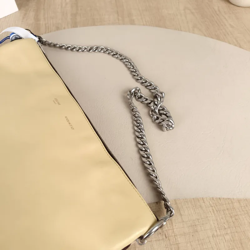 CELINE Shoulder Bag Colorblock Lambskin One Size31 × 2.5 × 23 cm — detail view 5 of 10