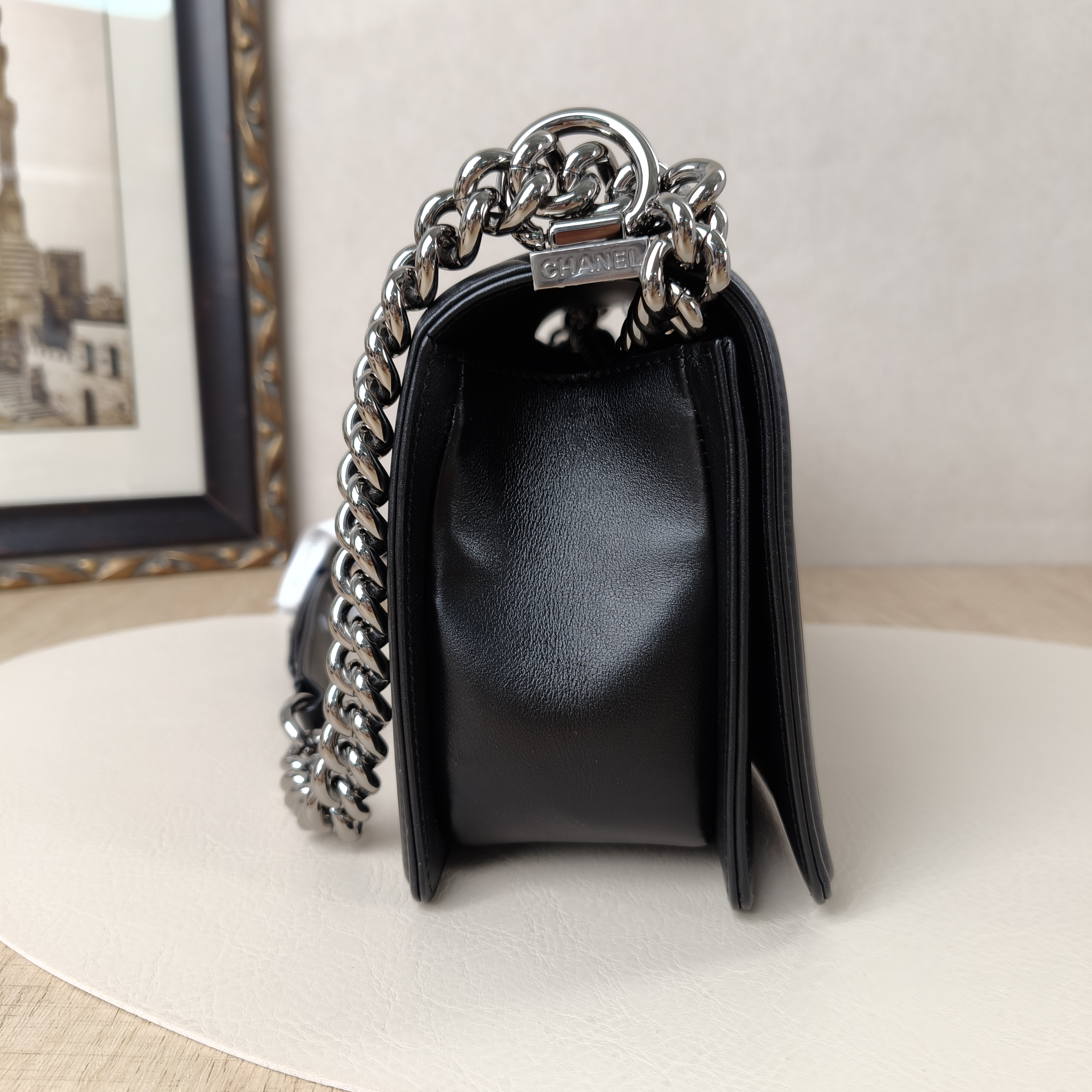 Chanel Crossbody Bagv leboy Black Grained Calfskin Medium25 × 9 × 15 cm — cover view 6 of 11