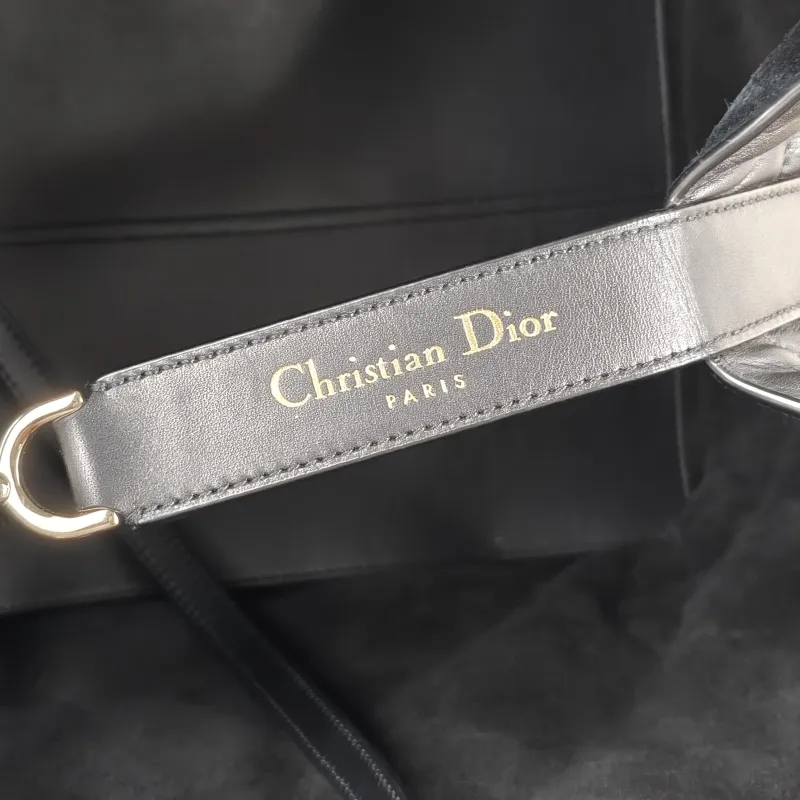 DIOR Top Handle Bag TOUJOURS Black Calfskin Large37 × 21 × 27 cm — detail view 6 of 11
