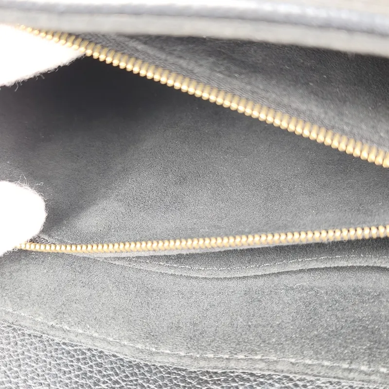 Louis Vuitton Crossbody Bag MADELEINE Black Monogram Empreinte Embossed Calfskin Medium 30 × 11 × 19.5 cm — detail view 5 of 13
