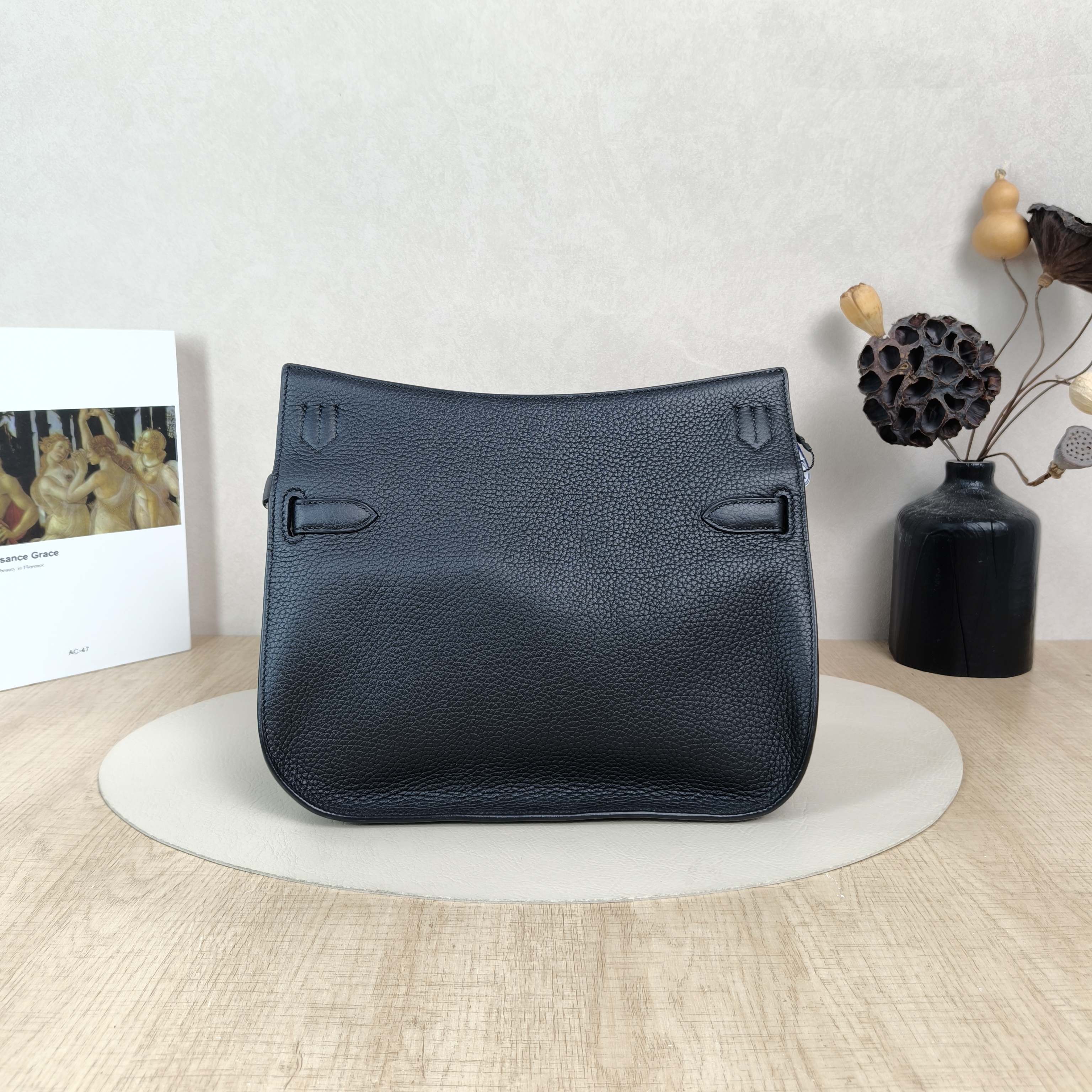 Hermès Crossbody Bag Jypsiere 28Black TC Calfskin Small28 × 12.5 × 23.5 cm — cover view 3 of 6