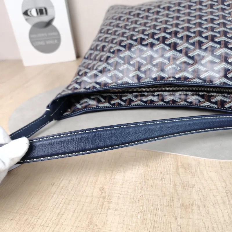 GOYARD Shoulder Bag Boheme Hobo​ Blue PVC Small 43 × 14 × 27 cm — detail view 4 of 12