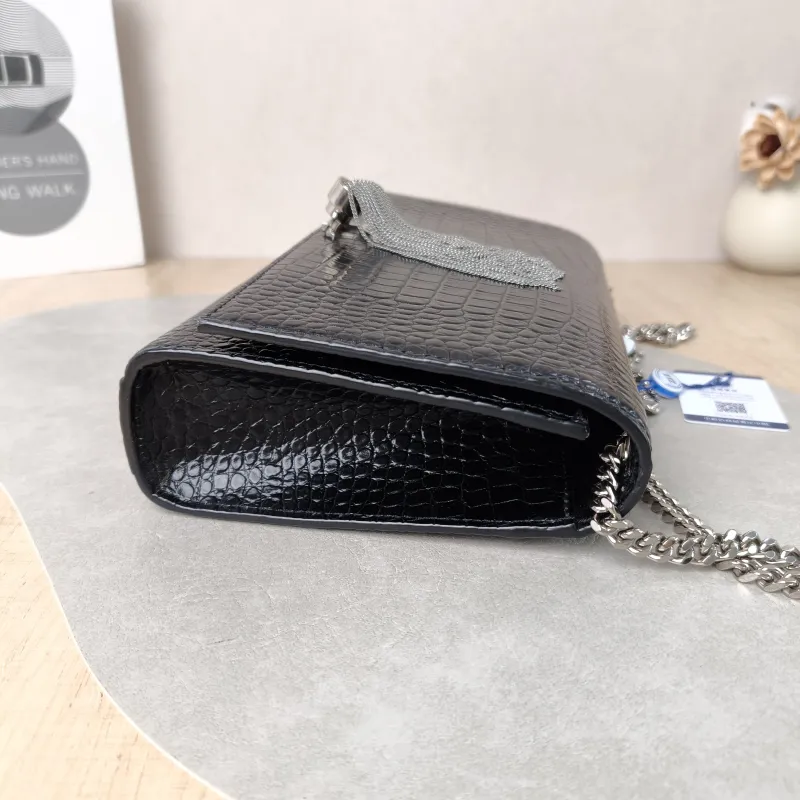 SAINT LAURENT Crossbody Bag KATE Edition Black Calfskin Medium 24 × 5.5 × 14.5 cm — detail view 3 of 11