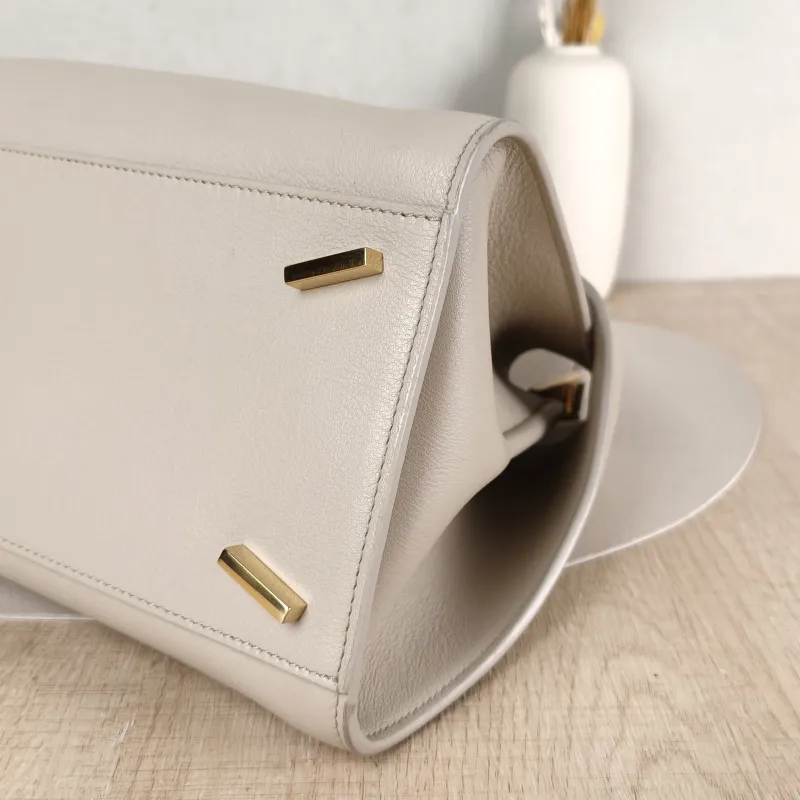 FERRAGAMO Top Handle Bag Tote Bag White Calfskin One Size33 × 15 × 23 cm — detail view 6 of 11