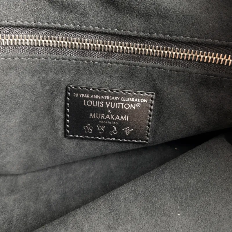 Louis Vuitton Crossbody Bag Carryall Vibe Black · Multicolore SL ambskin Medium 39 × 15 × 30 cm — detail view 9 of 11