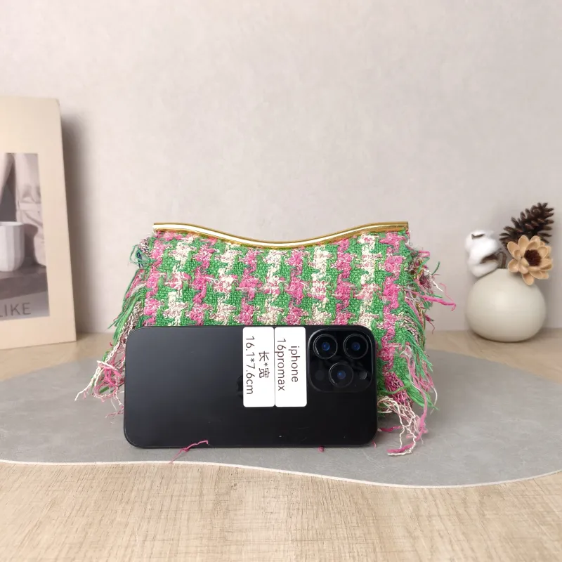 Miumiu Shoulder Bag Green 20 × 5.5 × 14 cm — cover view 5 of 5