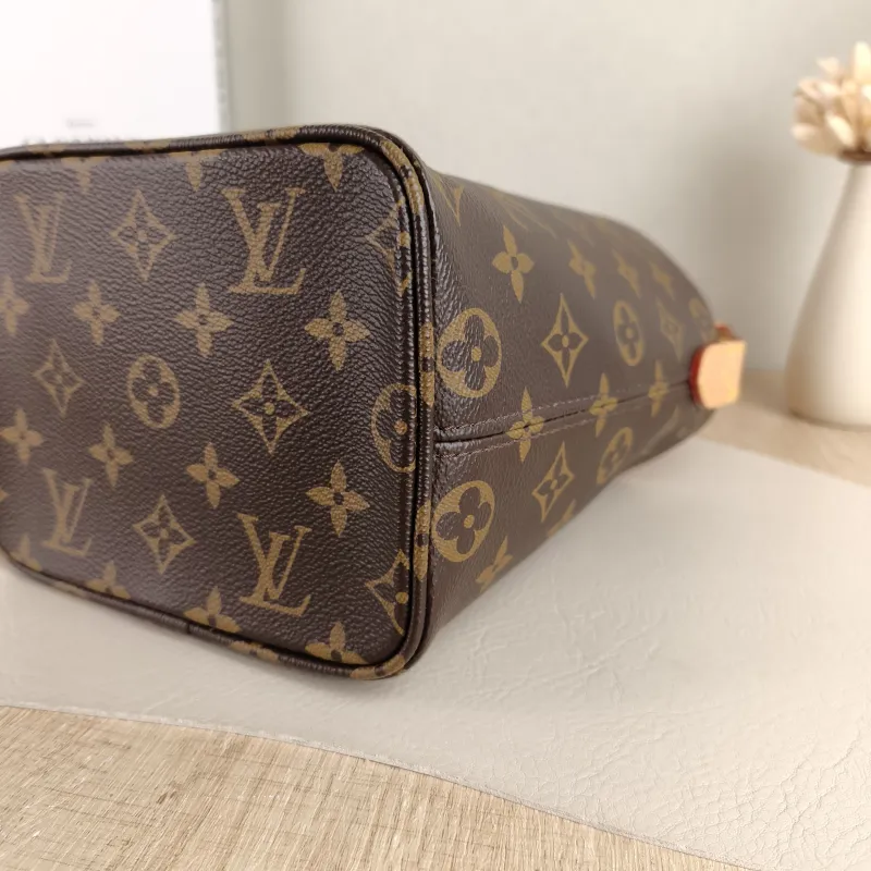 Louis Vuitton Top Handle Bag ALL IN BB Monogram PVC BB 16 × 12 × 18 cm — detail view 3 of 11