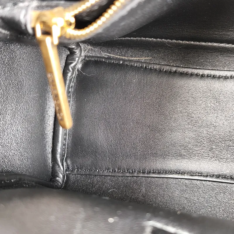 BALENCIAGA Crossbody Bag Bel air Black Calfskinmini23.5 × 8 × 17 cm — detail view 4 of 11