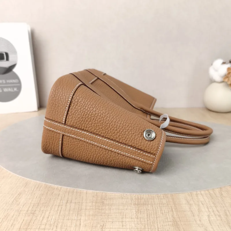 Hermès Top Handle Bag Neo Garden 23 Mini Negonda Calfskinmini23 × 10 × 16 cm — detail view 6 of 13
