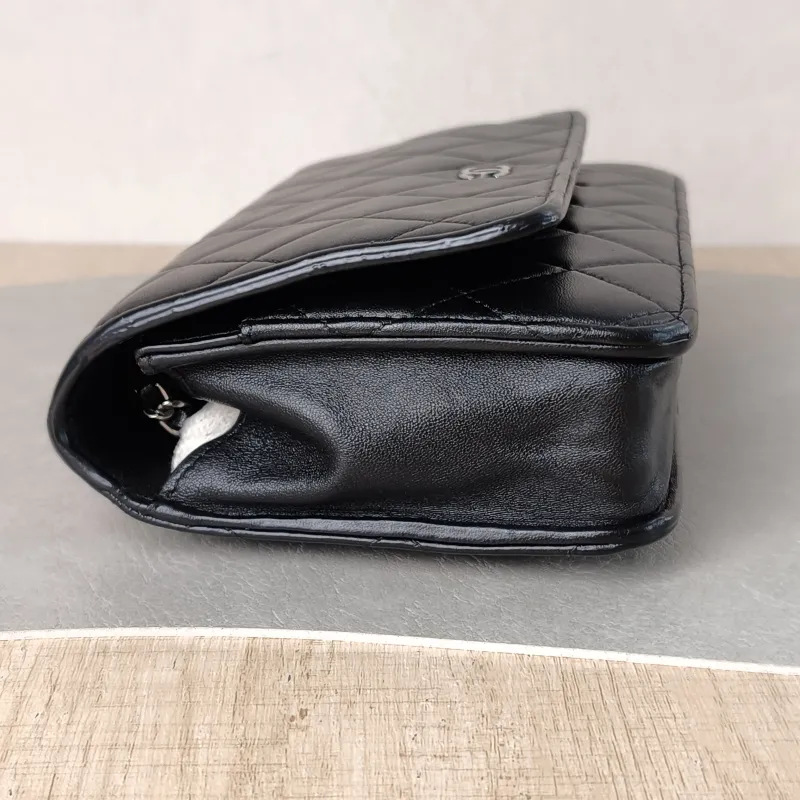 Chanel Crossbody Bag Classic Flap WOC CF WOCWOC Bag Black Lambskin Mini 19.2 × 3.5 × 12.3 cm 20 — detail view 11 of 13