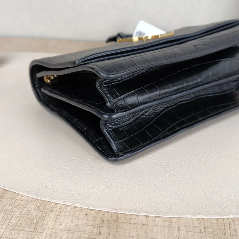 SAINT LAURENT Crossbody Bag SUNSET Black with Gold-Tone Hardware Calfskin Small19.5 × 8 × 14 cm — detail view 5 of 13