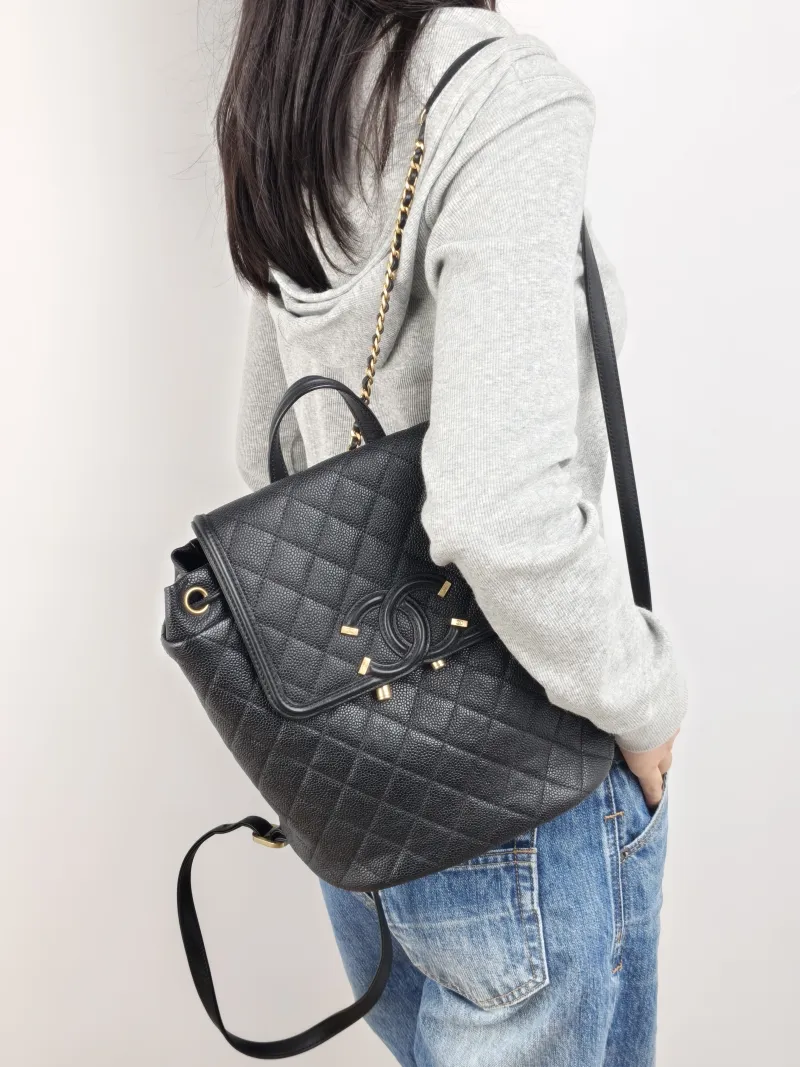 Chanel Backpack vanity case Backpack Black Calfskin One Size 22 × 13 × 25 cm 26 — on-model view 3 of 3