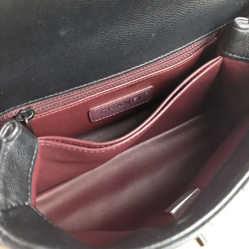 Chanel Top Handle Bag Coco Handle​ v Black Grained Calfskin Small 24 × 10 × 14 cm — detail view 2 of 11