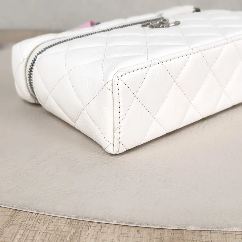 Chanel Crossbody Bag lp Box Bag Top Handle Crossbody Bag White Calfskin One Size 19.5 × 5 × 17 cm — detail view 7 of 13