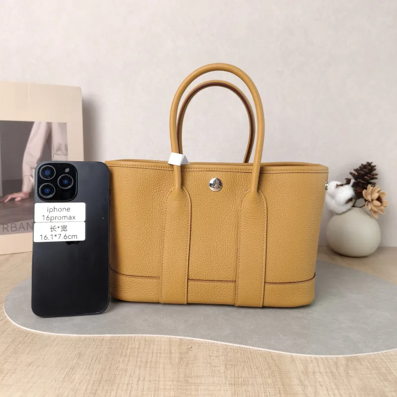 Hermès Top Handle Bag Neo Garden 23 Mini 2S Negonda Calfskin Mini 23 × 10 × 16 cm G — cover view 2 of 6
